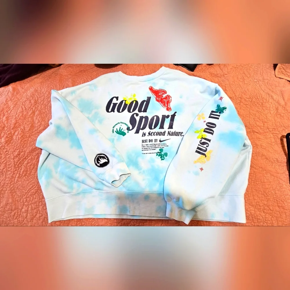 Nike cropped tie-dyed sweatshirt sz 3x - Picture 1 of 9